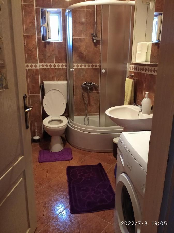 Buric Rooms Nikšić Екстериор снимка