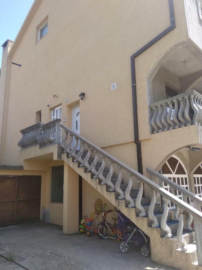 Buric Rooms Nikšić Екстериор снимка
